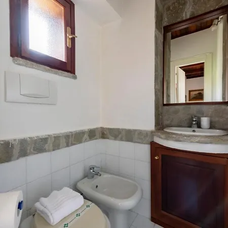 Renetta With Swimming Pool And Jacuzzi And Parking Lägenhet Rapallo